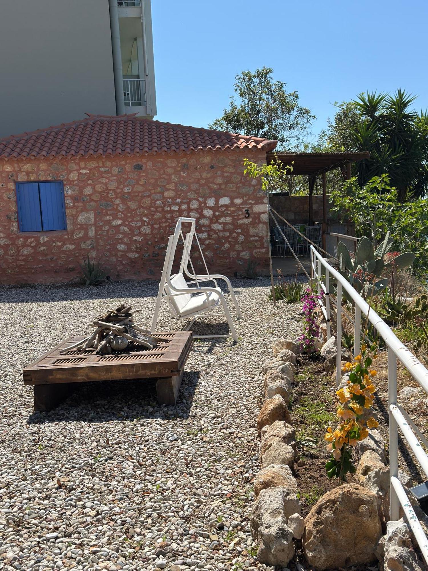 Apartmán Rocksecret Edge Kalamata Exteriér fotografie